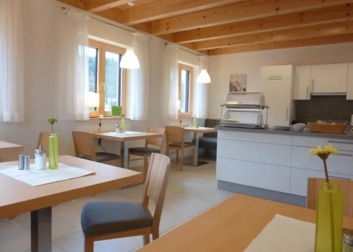 Gaestehaus Lodermeier イン *